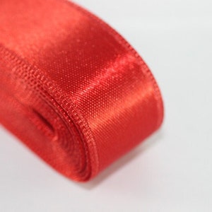 10 meter (10,9 jr) rood satijnen lint, dubbelzijdig lint, zijden lint, satijnen linten, ambachtelijk lint, dubbelzijdig lint, cadeaulint, STNR