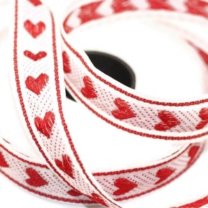 16 mm Red Heart emboried Jacquard ribbon (0.62 inches, Decorative Craft Ribbon, Sewing, Jacquard trim, Trim, ribbons, Heart ribbon, HRT