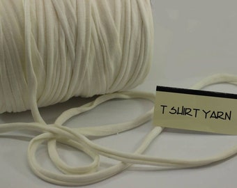 Off White T-shirt Yarn, Cotton Yarn, Recyled Fabric yarn, home textile yarn, crochet yarn, basket yarn, fabric yarn, bag yarn, Upcycled Yarn