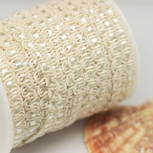 Cream Sewing Trim - Decorative Trim - Braid Sewing Ribbon - Embellishing Supplies - Zig Zag Trim - Decoration Supplies
