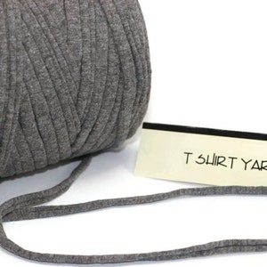 Gray T-shirt Yarn, Cotton Yarn, Recyled Fabric yarn, home textile yarn, crochet yarn, knitting yarn, trapillo yarn, bag yarn, Upcycled Yarn