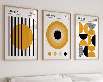 Art mural Bauhaus, lot de 3 affiches et gravures modernes du milieu du siècle en jaune moutarde, lot de 3 panneaux d'art mural Bauhaus, art triptyque de salon