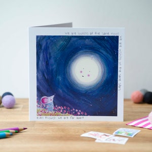 Nous regardons la même lune, carte Petite souris