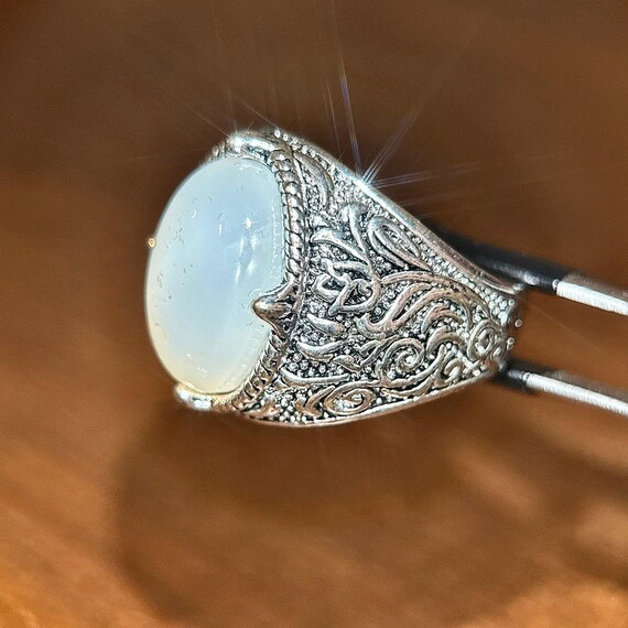 Large Milky White Stone Ring - image 3