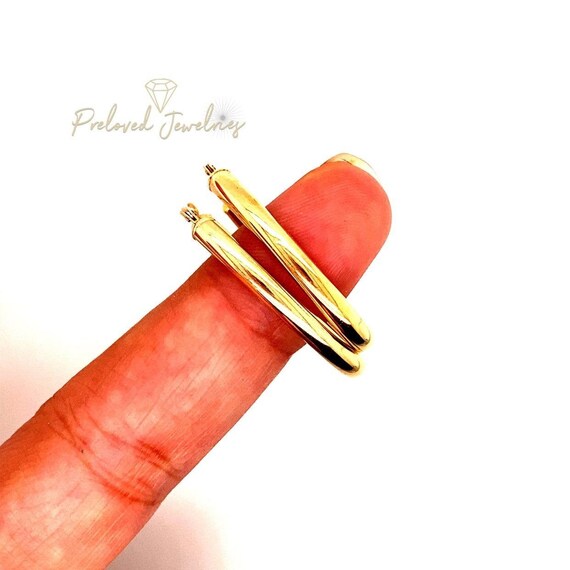 Oval-Shaped 14k Gold Hoops - image 4