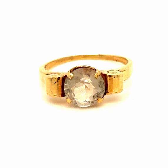 14K Gold Circle Stone Ring - image 1