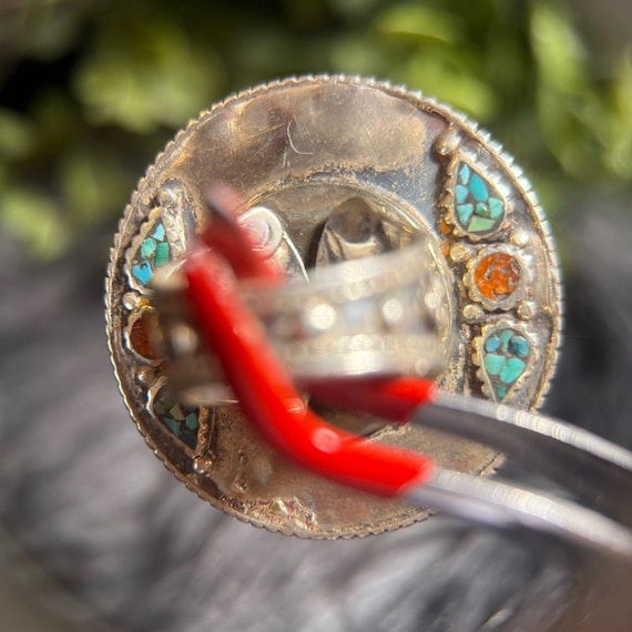 Vintage Gorgeous Statement Ring - image 7