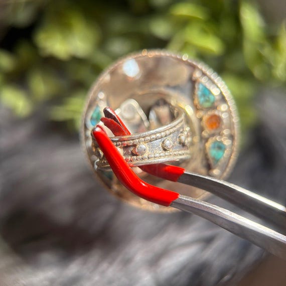 Vintage Gorgeous Statement Ring - image 6