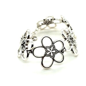 Brighton Silver Tone Crystal Daisy Flower Link Bracelet Heart Charm Clasp image 2
