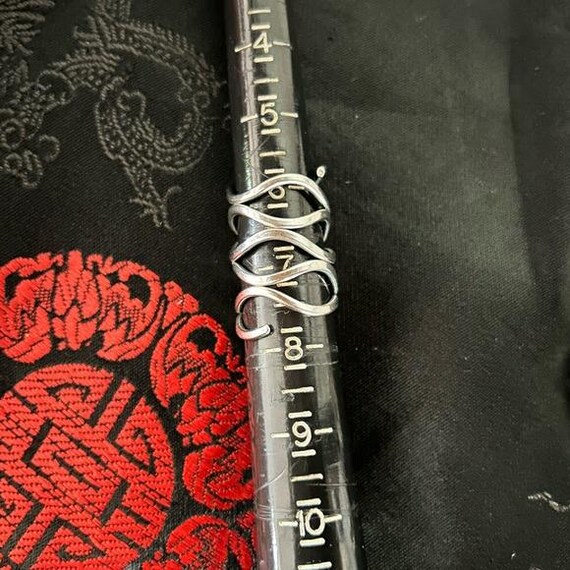 Silver Colored Spiral Ring - image 3