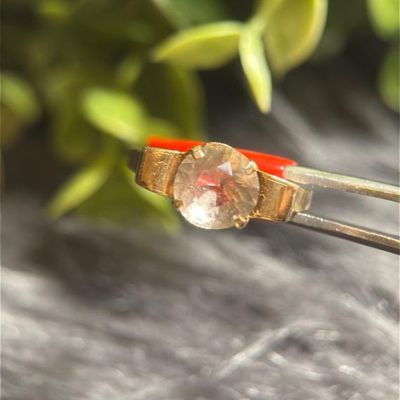 14K Gold Circle Stone Ring - image 4