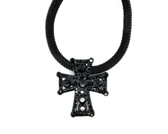 Black Crystal Cross Pendant Necklace (n1)