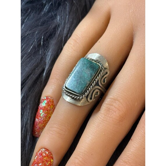 Green Stone Adjustable Ring - image 7
