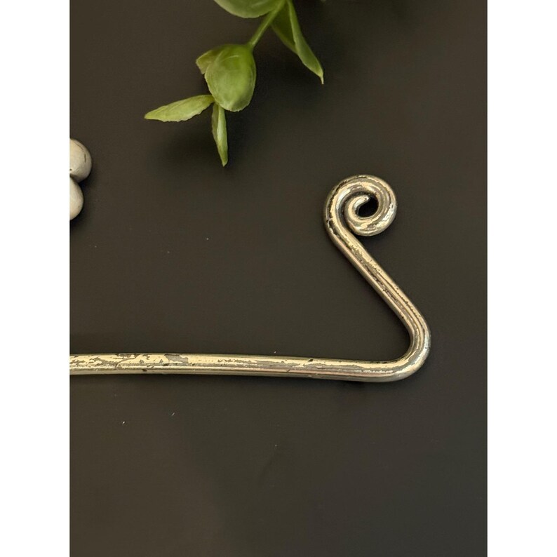 Brighton Clover Design Handbag Hook image 5