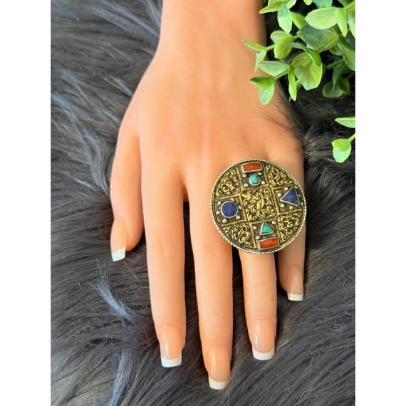 Vintage Gorgeous Statement Ring - image 11