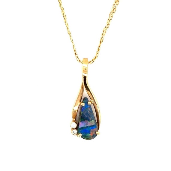 Stunning 14k Opal/Diamonds Necklace