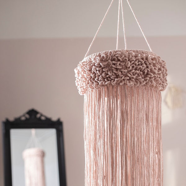 Macrame lámpara de araña con flecos para guardería lámpara colgante anudada boho decoración de la habitación para niños