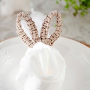 decorazioni per la tavola per la celebrazione di Pasqua, graziosi porta tovaglioli a forma di coniglietto, porta tovaglioli con orecchie da coniglio, accessori per la cena primaverili, ciondoli per tovaglioli a forma di coniglio