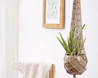 Macrame medium pot hanger, macrame plant stand, pot across 4'' 5'' 12 - 15 cm, flower hanging