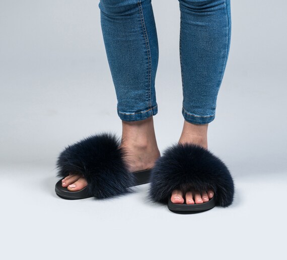 fluffy fur sandals