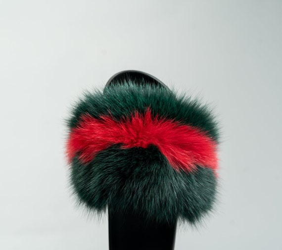 green and red fur slides