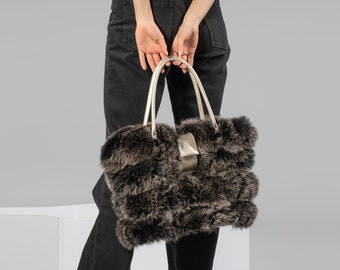 Bolso de piel de zorro con detalles beige, bolso de piel de zorro real, bolso de hombro, bolso de piel beige, piel de dos caras