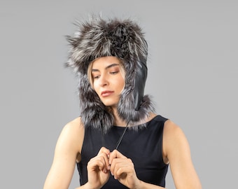 Cappelli Saga Furs Pelliccia per Donna - Vestiaire Collective