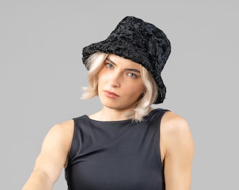 Sombrero de pescador de piel de astracán