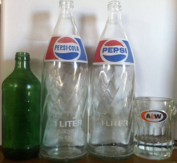 VINTAGE 1970s PEPSI COLA 1 LITER SWIRL GLASS RETURNABLE BOTTLE