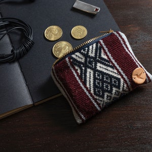 RANTIKUY Textiles coin purse Change purse Peruvian coin purse Boho change purse Hand made coin purse image 9