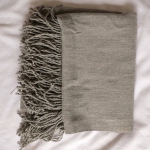 QATA shawl image 9