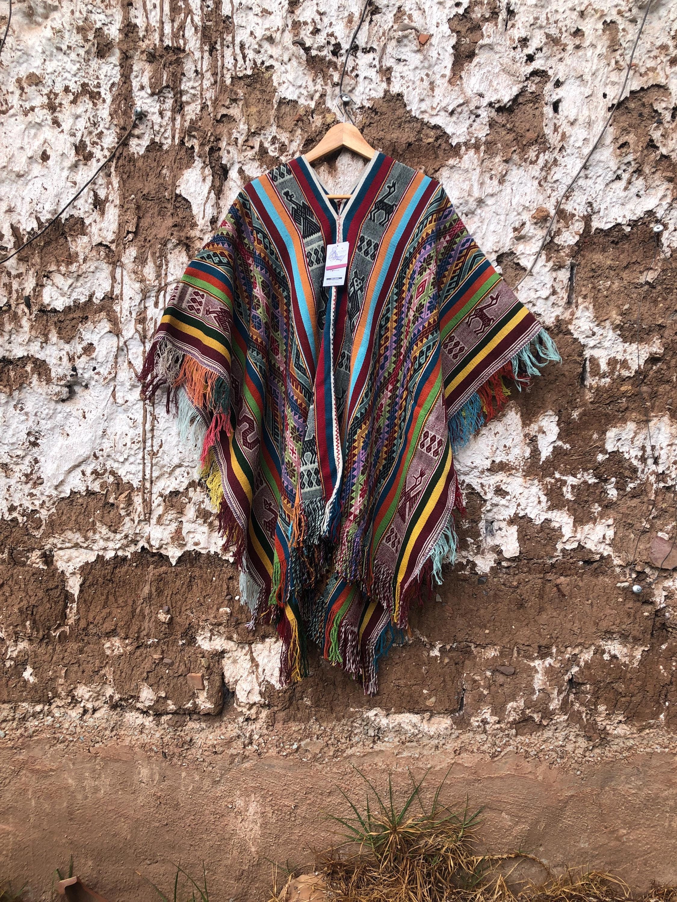 PUNCHU PITUKISKA |traditional Poncho | Peruvian Poncho PUNCHU PITUKISKA |traditional Poncho | Peruvian Poncho