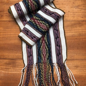 CHALINA TINISQA Peruvian traditional scarf Alpaca scarf Natural dyes scarf Winter scarf Warm scarf Hand Woven Scarf Alpaca Scarf White,lilac 6(23-24)