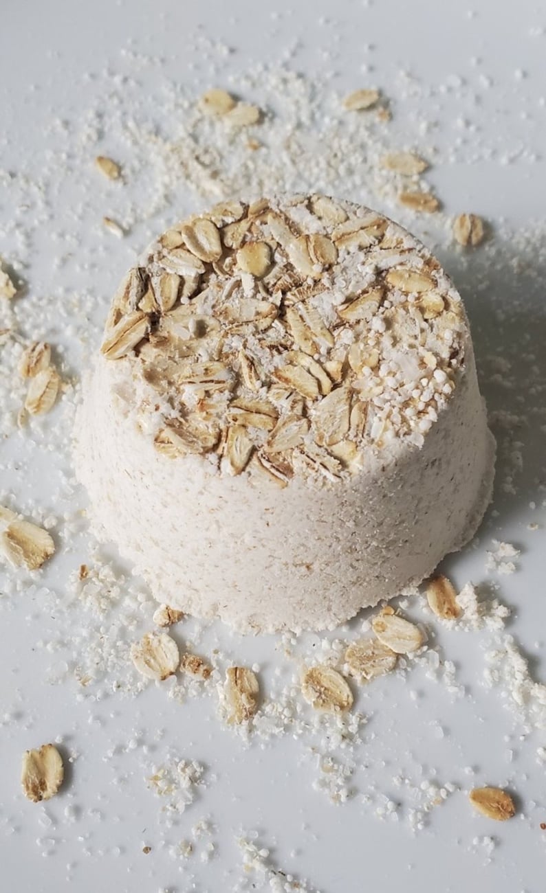 Unique Gift, Oatmeal Bath Bomb, Natural Bath Bombs, Vegan Bath Bomb, Organic Bath Bomb, Peppermint Essential Oil, Bath Bomb Favors, image 2