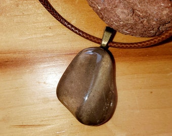 Handcrafted Beautiful Lake Superior Chert 18" Leather Cord Necklace