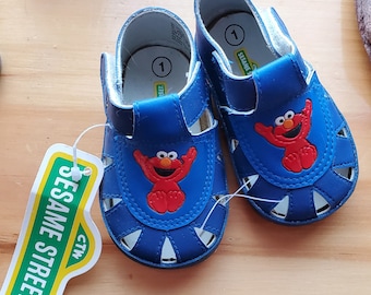 New Without Tag Vintage Licensed Sesame Street Elmo Sandals Infant Size 0