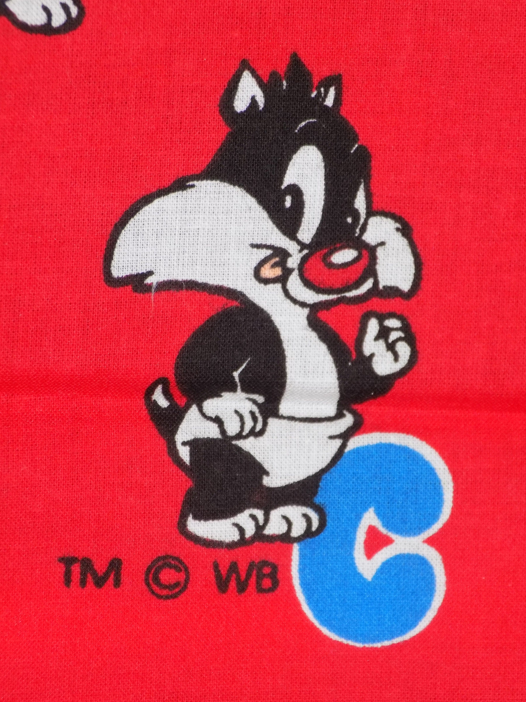 1 Yard of Unwashed, Vintage Licensed Baby Looney Tunes Sylvester 44/45" Wide Blend Fabric. 1994