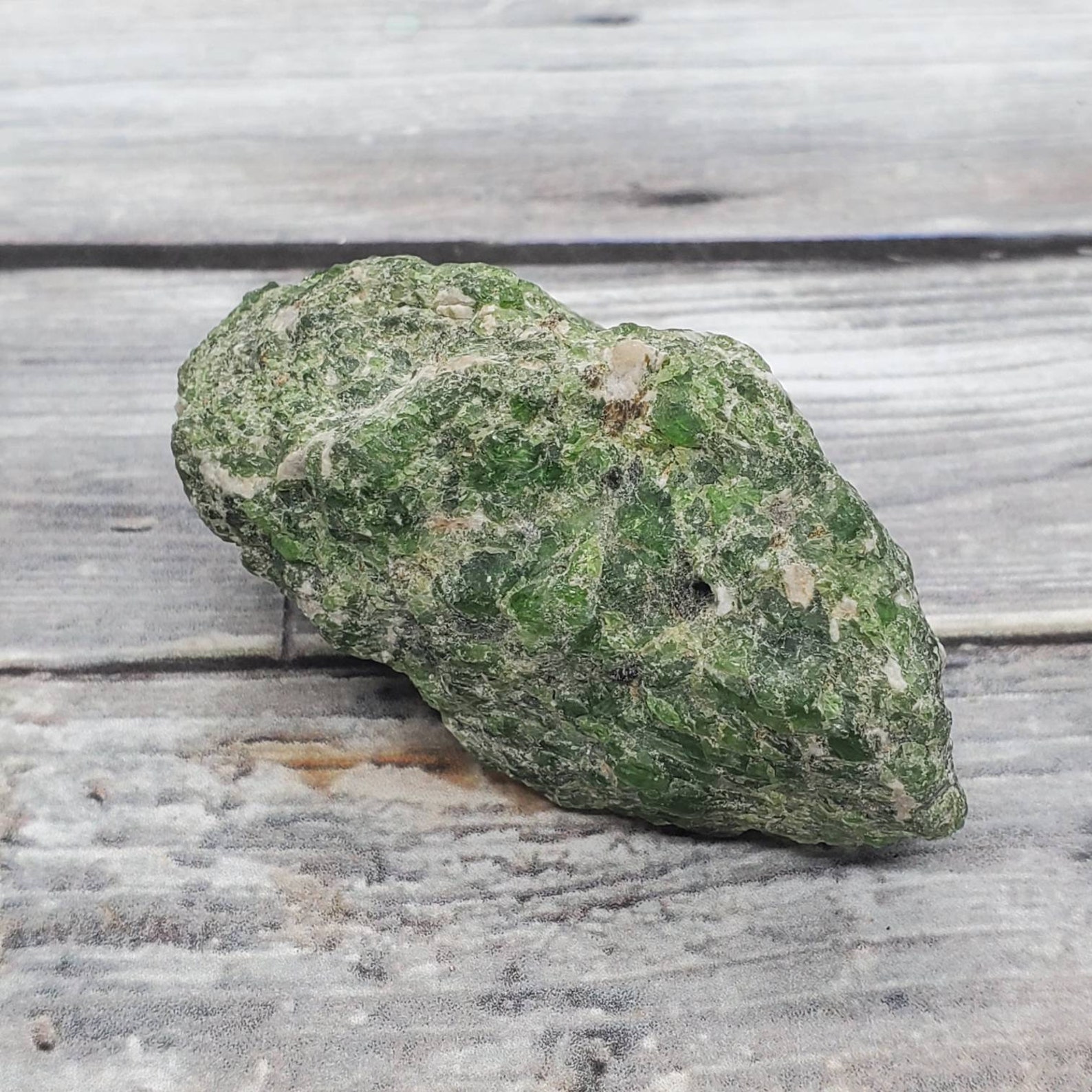 Rough Chrome Diopside Crystal Raw Chrome Diopside Gemstone Etsy