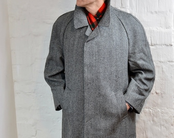 Men Coat Grey Pure New Wool Mens Woven in The Scottish Cloth Winter Wool Coat Grey Men's Winter Coat Size XL Made in West Germany