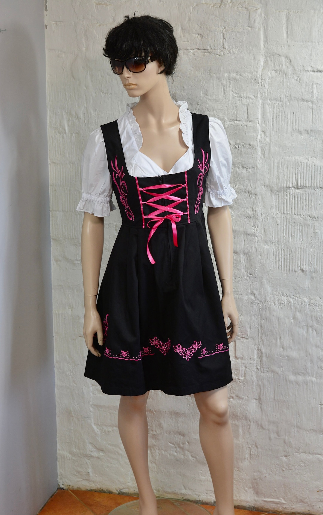 Dirndl definition 2025
