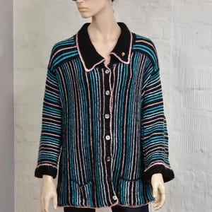 Cardigan vintage in mohair di lana lavorato a mano, a righe colorate, con bottoni, taglia L