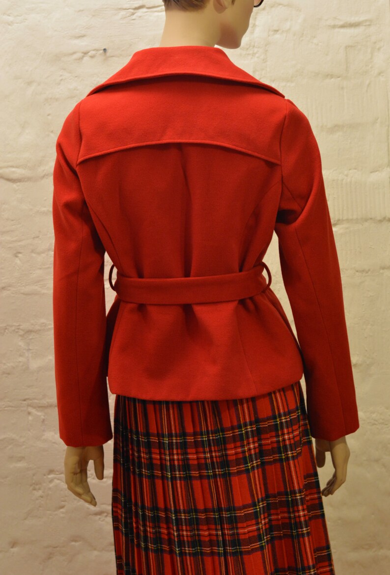 VINTAGE women half jacket BOUTIQUE half red jacket Size 1644 LXL