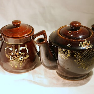Hand Painted Teapot and Sugar Bowl * Made in Japan