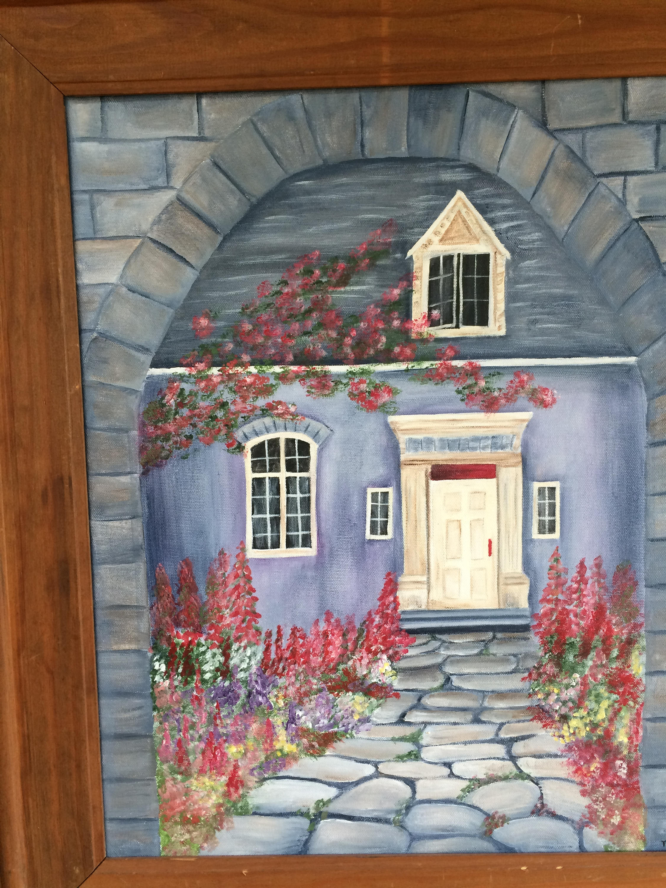 Hausfront mit steinernen Torbogen grau/blau rosa Blüten | Etsy