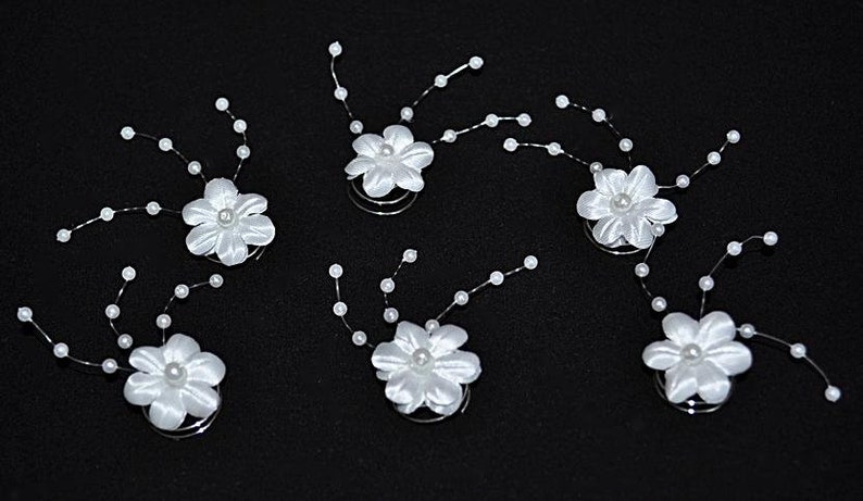 6 Curlies Haarspiralen Haarnadeln Haarschmuck Braut Kommunion Blumen Weiß Ivory Bild 1