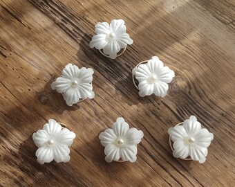 6 Curlies hair accessories hairpins bridal communion flowers pearls white