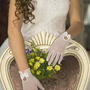 Bridal gloves wedding gloves fingers bow white ivory