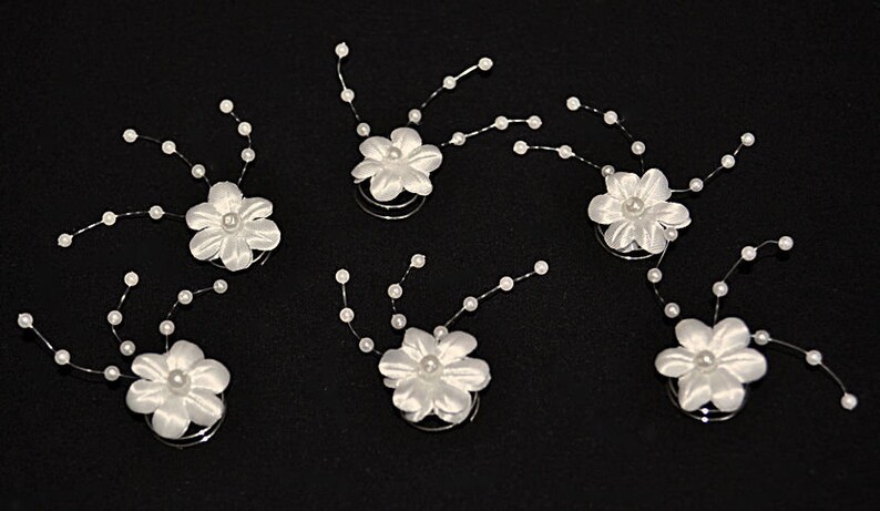 6 Curlies Haarspiralen Haarnadeln Haarschmuck Braut Kommunion Blumen Weiß Ivory Bild 2