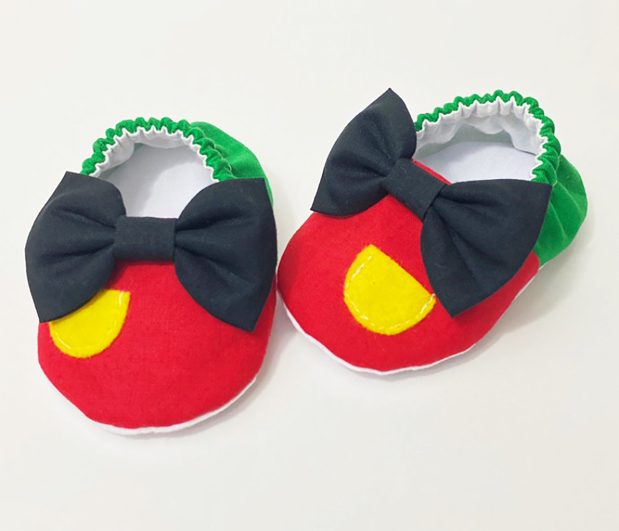 La Chilindrina baby shoes handmade baby booties baby | Etsy