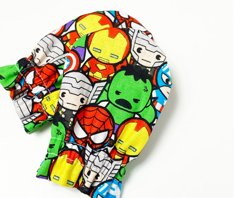 mini Marvel print baby mittens,Baby gloves,No scratch mittens,Hand mittens,Infant mittens